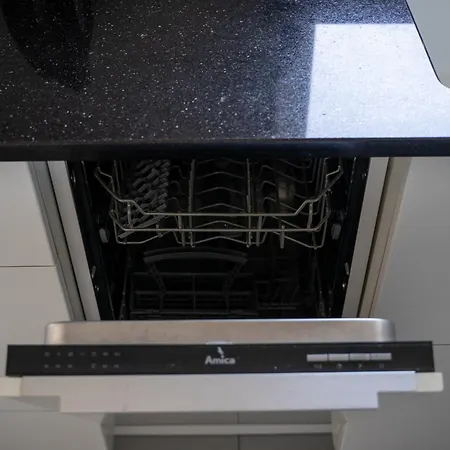 Wlodarzewska - 55m2, Parking, Balcony - By Rentujemy Apartment Warschau