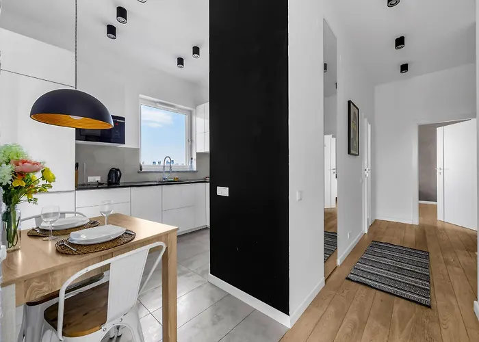 Lejlighed Wlodarzewska - 55m2, Parking, Balcony - By Rentujemy *