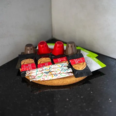 Lägenhet Wlodarzewska - 55m2, Parking, Balcony - By Rentujemy *