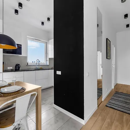 Apartment Wlodarzewska - 55m2, Parking, Balcony - By Rentujemy *