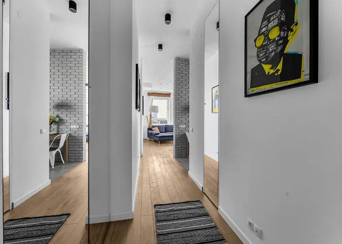 아파트 Wlodarzewska - 55m2, Parking, Balcony - By Rentujemy